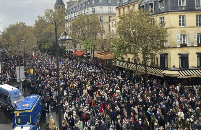 Παρίσι - Διαδήλωση