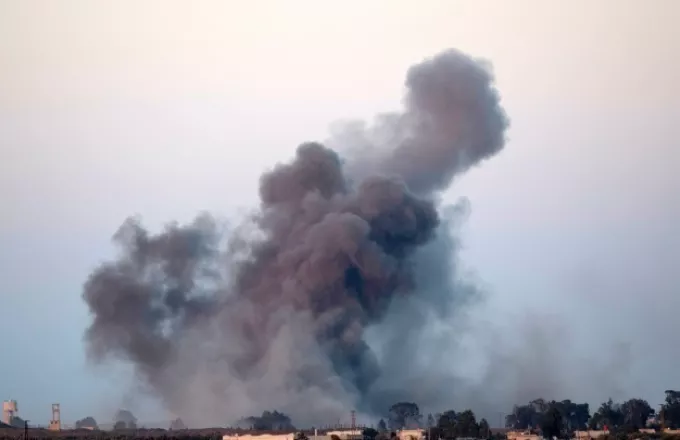 Οι ΗΠΑ βομβαρδίζουν εγκαταστάσεις στο Ιράκ