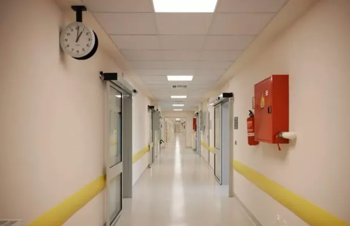 Πανικός στο νοσοκομείο Μεσολογγίου: Πλάκωσαν στο ξύλο γιατρούς και νοσηλευτές
