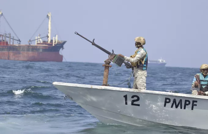 ΗΠΑ: Οι επιθέσεις στην Ερυθρά Θάλασσα απειλούν την ειρηνευτική διαδικασία