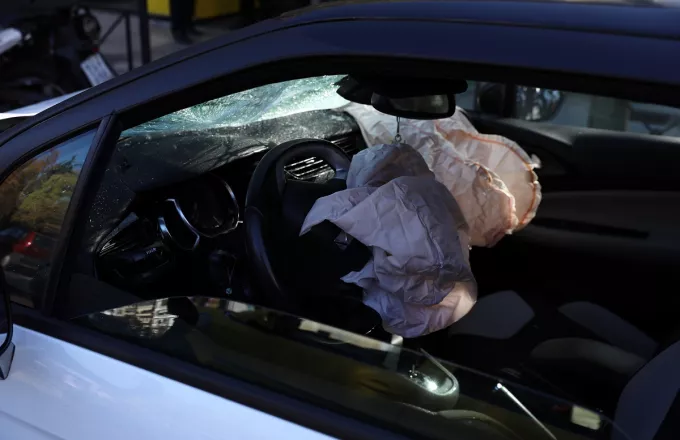 Θεσσαλονίκη: Αυτοκίνητο καρφώθηκε σε τοίχο – Νεκρός ο οδηγός