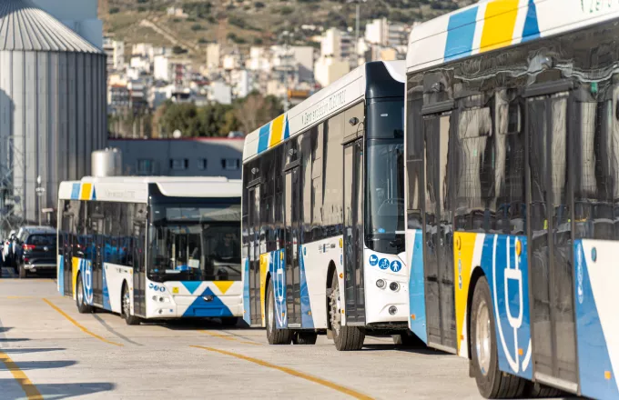 Έφτασαν τα πρώτα ηλεκτρικά λεωφορεία στην Αθήνα