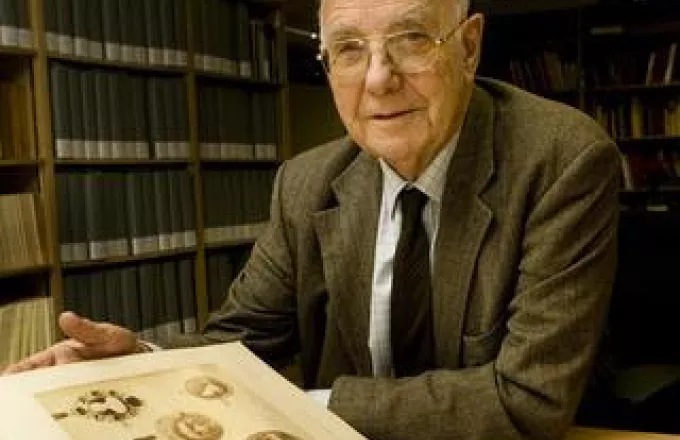 Έφυγε από τη ζωή ο σπουδαίος αρχαιολόγος και ιστορικός της τέχνης, σερ Τζον Μπόρντμαν 