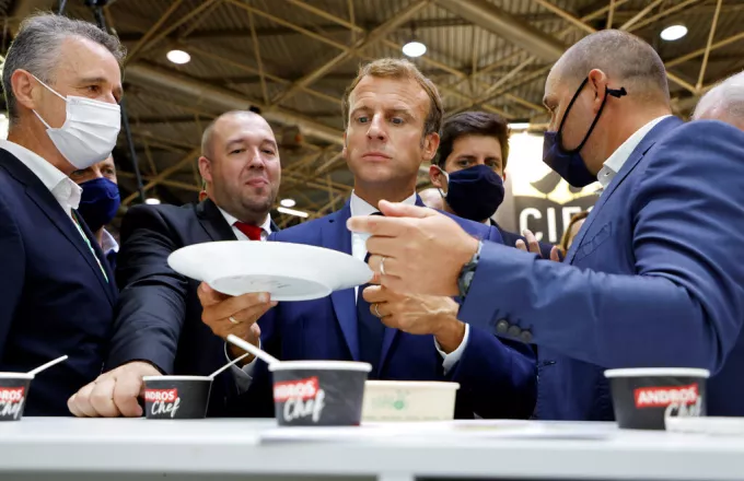 Γαλλία: 4.000 προεδρικά μενού θα πουληθούν σε δημοπρασία