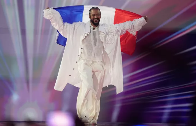 Slimane στη σκηνή της Eurovision