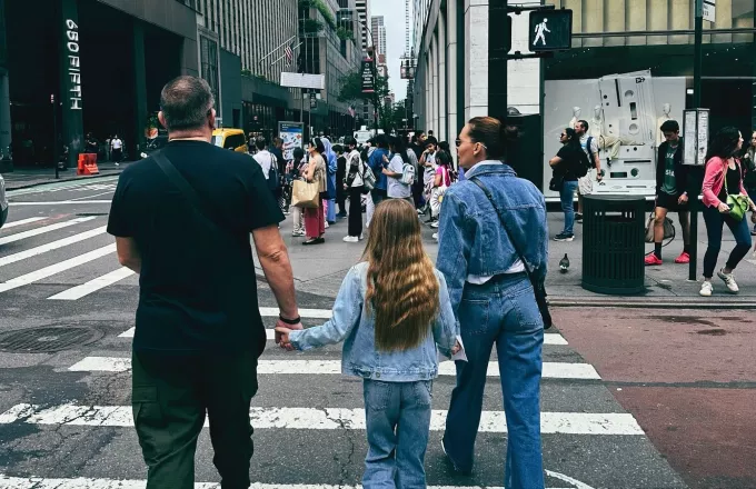 Ρέμος- Μπόσνιακ: Με την κόρη τους στην Αμερική για την περιοδεία του