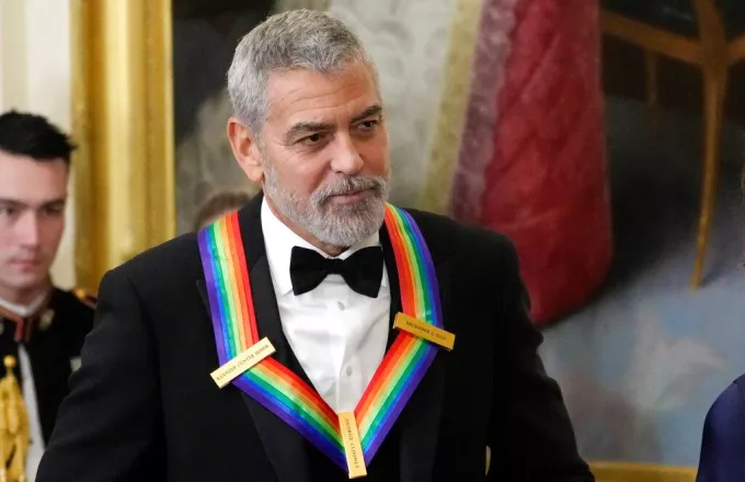 George Clooney: Θα κάνουμε τα πάντα για να στηρίξουμε την Κάμαλα Χάρις