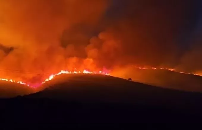 Αλβανία φωτιά