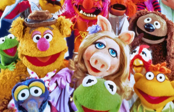 Muppet Show: Ξεκαρδιστικό βίντεο με τη Μις Πίγκι που... χορεύει Ζορμπά
