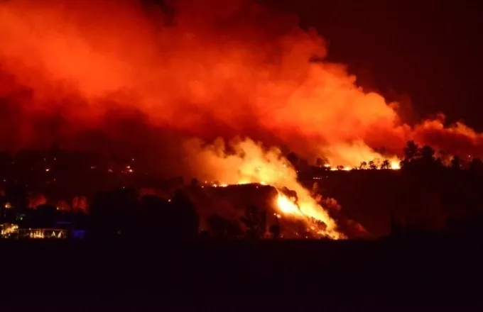 Νέες πυρκαγιές στην αμερικανική Δύση