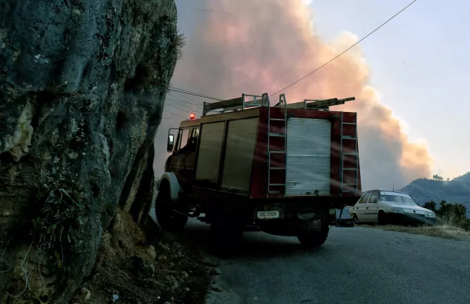 Φωτιά στο Ξυλόκαστρο