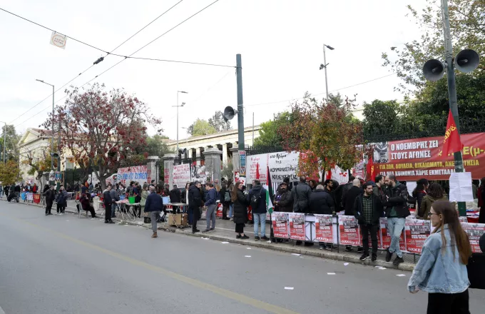 Πολυτεχνείο: 5000 αστυνομικοί στην Αθήνα- Ποιοί δρόμοι θα είναι κλειστοί 