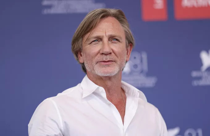 Daniel Craig