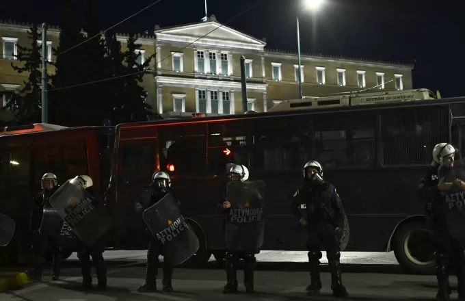 Πορεία για το Πολυτεχνείο στην Αθήνα: 150 προσαγωγές και 7 συλλήψεις