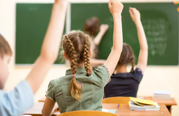 Στις 3 Μαΐου οι εξετάσεις για τα Πρότυπα Σχολεία | ΣΚΑΪ