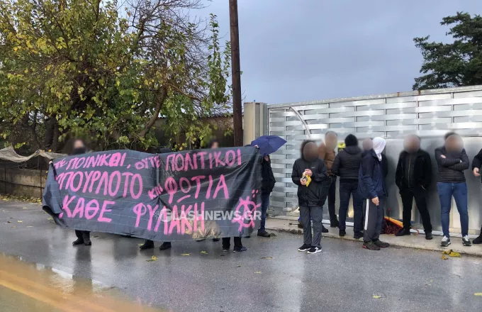 υνεχίζονται οι διαμαρτυρίες στις φυλακές της Αγυιάς