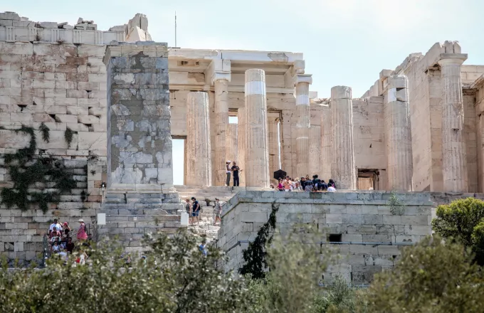 Τουρίστες - Τουρισμός 