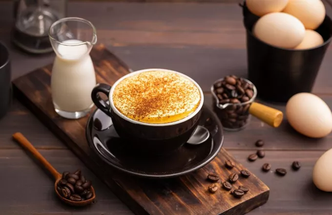 Egg Coffee: Μα γιατί έχουν τόση μανία με τον καφέ στο Βιετνάμ;