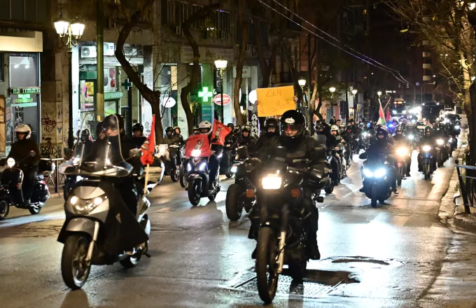 Συγκέντρωση στον σταθμό Λαρίσης και μοτοπορεία για τα Τέμπη
