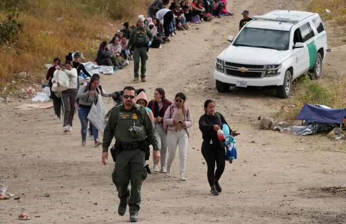 Μεξικό: Τουλάχιστον 10 μετανάστες νεκροί και 25 τραυματίες σε ανατροπή φορτηγού 
