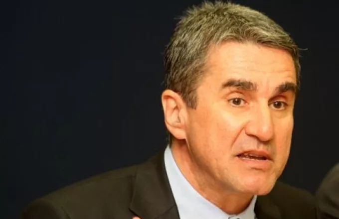 Καμπανάκι Λοβέρδου για τα νοσοκομεία