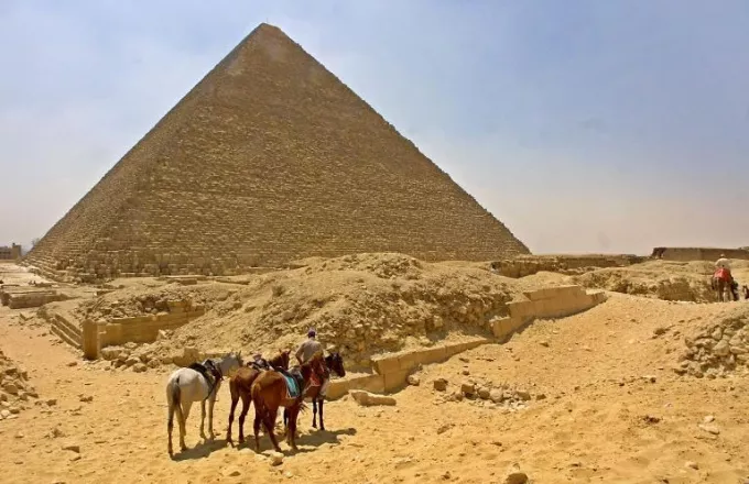Τάφος και μούμια 5.600 ετών ανακαλύφθηκαν στην Αίγυπτο