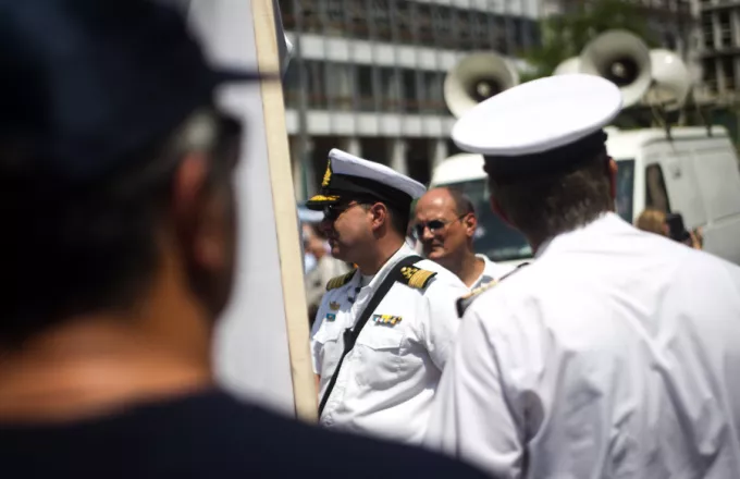 Πετσοκομμένα αναδρομικά είδαν χιλιάδες απόστρατοι