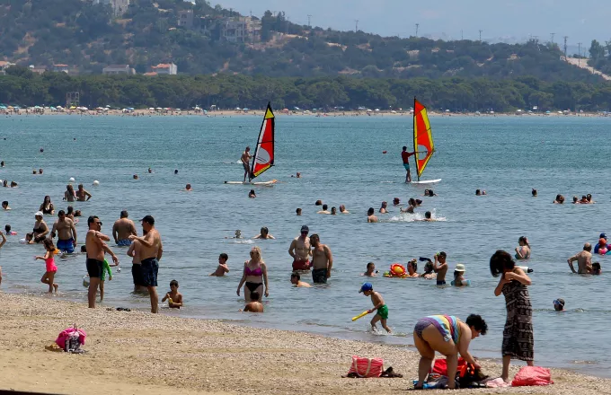 Πρόγνωση καιρού: Το καλοκαίρι ήρθε με υψηλές θερμοκρασίες. Πότε δροσίζει