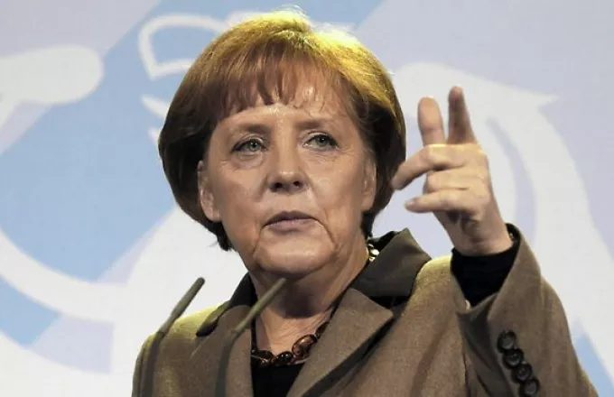 Μέρκελ: Είμαι ευχαριστημένη που αποφασίσαμε να μείνει η Ελλάδα στο ευρώ