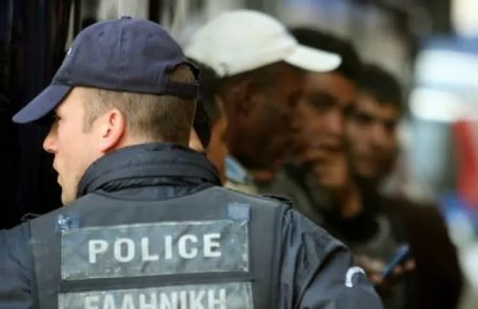 Συλλήψεις παράνομων μεταναστών στο λιμάνι της Πάτρας 