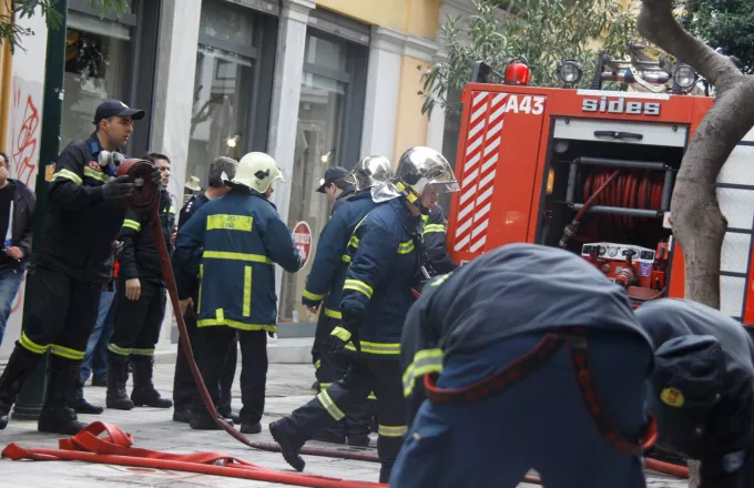 Φωτιά σε εργοστάσιο ανακύκλωσης στον Ασπρόπυργο