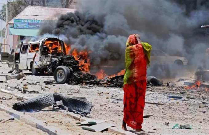 Αιματηρή βομβιστική επίθεση στο Μογκαντίσου της Σομαλίας (upd)