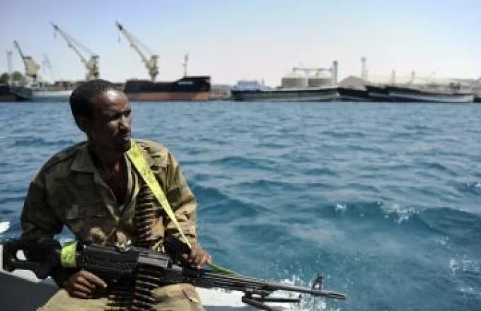 Reuters: Απελευθέρωση ελληνικού πλοίου από πειρατές με λύτρα 5,7 εκ. δολάρια