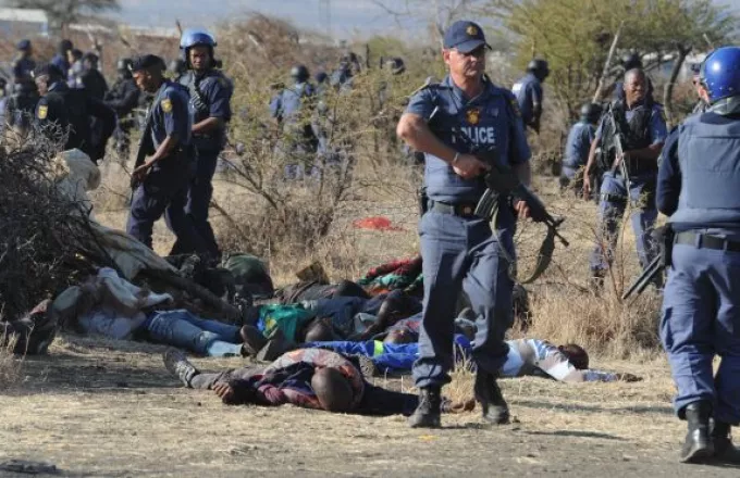 Εβδομάδα πένθους στη Νότια Αφρική – τελεσίγραφο στους απεργούς μεταλλωρύχους