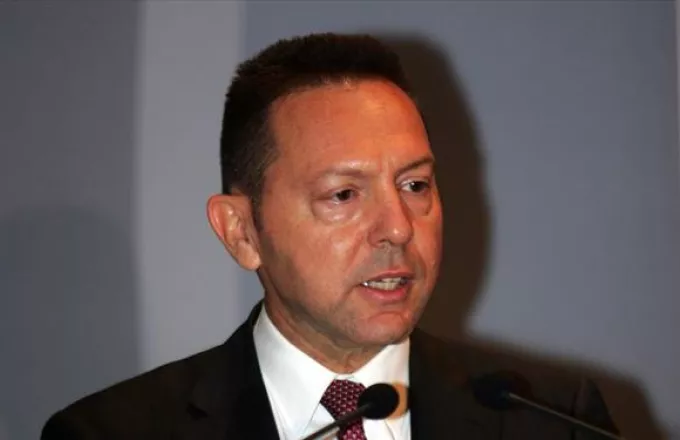 «Σκληρή δουλειά» υποσχέθηκε ο νέος υπουργός Οικονομικών, Γ. Στουρνάρας