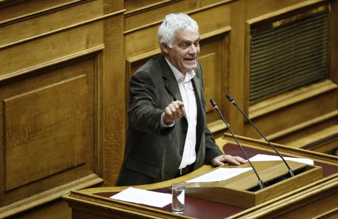 Αποσύρεται ο Τσιρώνης από τη διεκδίκηση του Δήμου Αθηναίων, στηρίζει ΣΥΡΙΖΑ