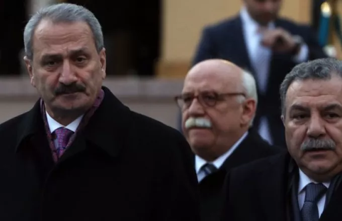 Προ των πυλών ανασχηματισμού η Τουρκία, παραιτήθηκαν οι υπουργοί Οικονομίας και Εσωτερικών