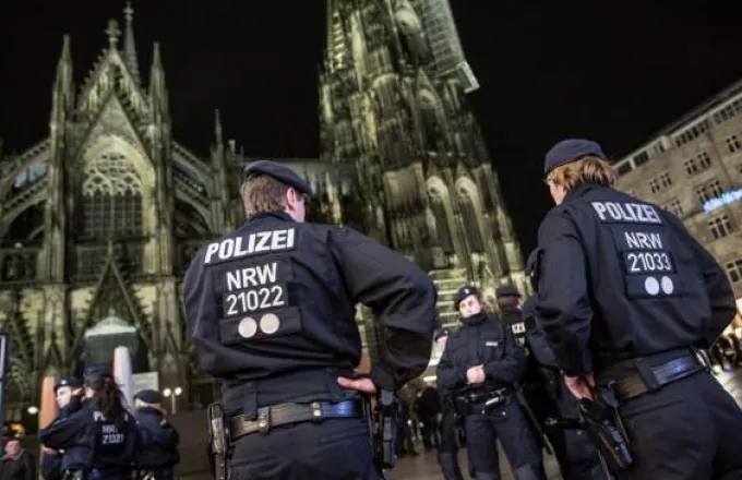 Η γερμανική αστυνομία πραγματοποιεί ελέγχους στον καθεδρικό της Κολονίας