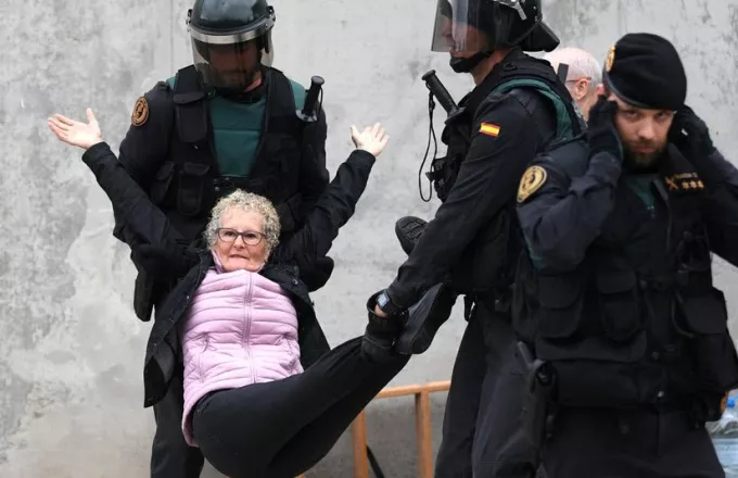 Ισπανός ΥΠΕΞ: Ψεύτικες οι φωτογραφίες αστυνομικής βίας στην Καταλονία 