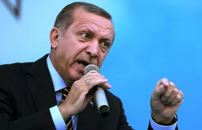Ερντογάν: Άνεργες οι μαντιλοφορούσες στην ΕΕ- Δεν υπάρχει μετριοπαθές Ισλάμ
