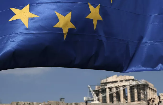 Αισιοδοξεί η Αθήνα για συμφωνία για το χρέος, και χωρίς το έξτρα του ΔΝΤ