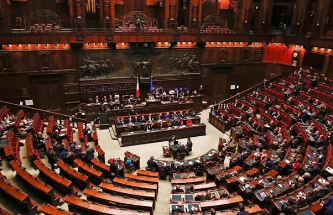 Εγκρίθηκε ο νέος νόμος για τα εργασιακά στην Ιταλία