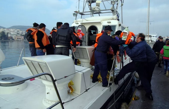 Διάσωση 38 προσφύγων ανατολικά της Σάμου τα ξημερώματα 