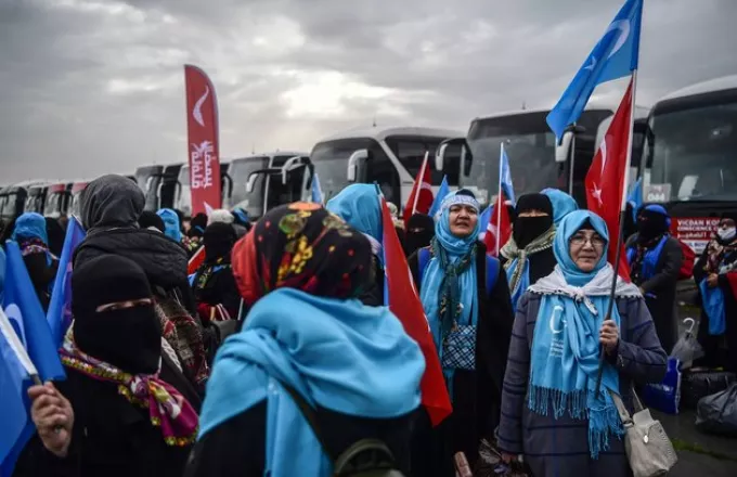 «Οχηματοπομπή συνείδησης» με 2.000 γυναίκες από την Κωνσταντινούπολη προς τη Συρία