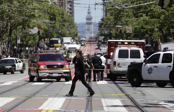 Τέσσερις νεκροί από επίθεση ενόπλου σε αποθήκη κούριερ στο Σαν Φρανσίσκο