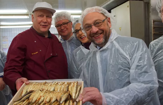 Γερμανία-προγνωστικά: Τι «ψάρια πιάνει» πλέον ο Σουλτς για την καγκελαρία; 