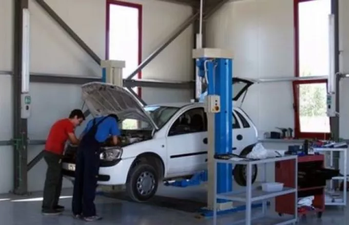 Με εγκαύματα στο νοσοκομείο εργαζόμενος σε συνεργείο αυτοκινήτων στο Ηράκλειο της Κρήτης
