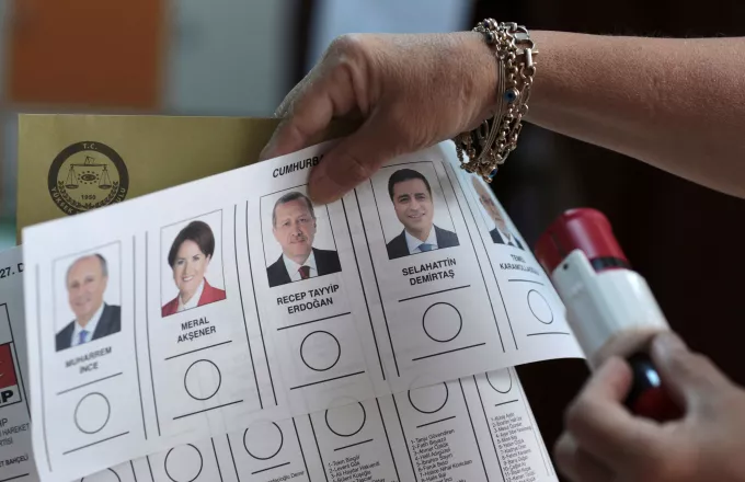 Τι εγκυμονεί η κάλπη στην Τουρκία: Μεγάλη η συμμετοχή των ψηφοφόρων