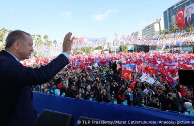Πάλι υποψήφιος ο Ερντογάν;
