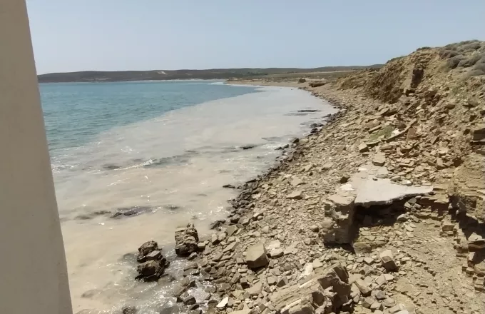 Επιθεωρητές περιβάλλοντος στη Λήμνο μετά την εμφάνιση θαλάσσιας βλέννας